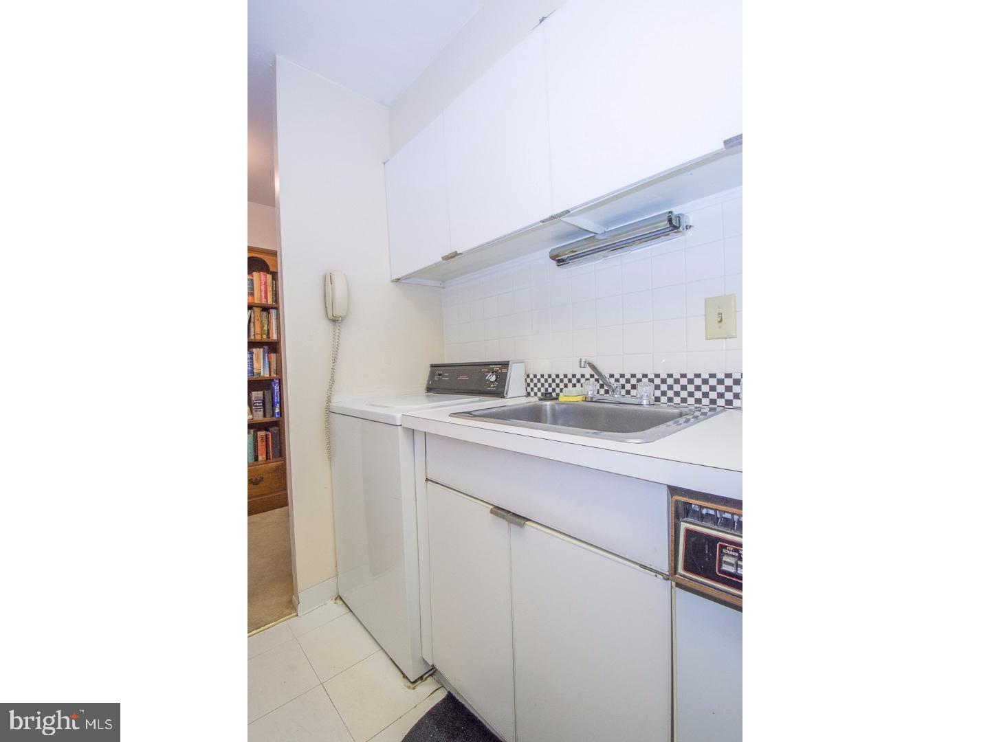 1919 Chestnut Street, Unit 714 Philadelphia, PA 19103 - Photo 5 of 18