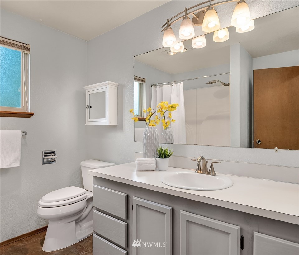 2213 185th Street Southeast Bothell, WA 98012 - Photo 22 of 29
