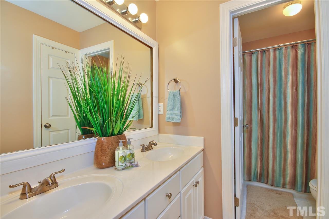 2608 Freestone Lane Raleigh, NC 27603 - Photo 20 of 25 Gallery Image 20