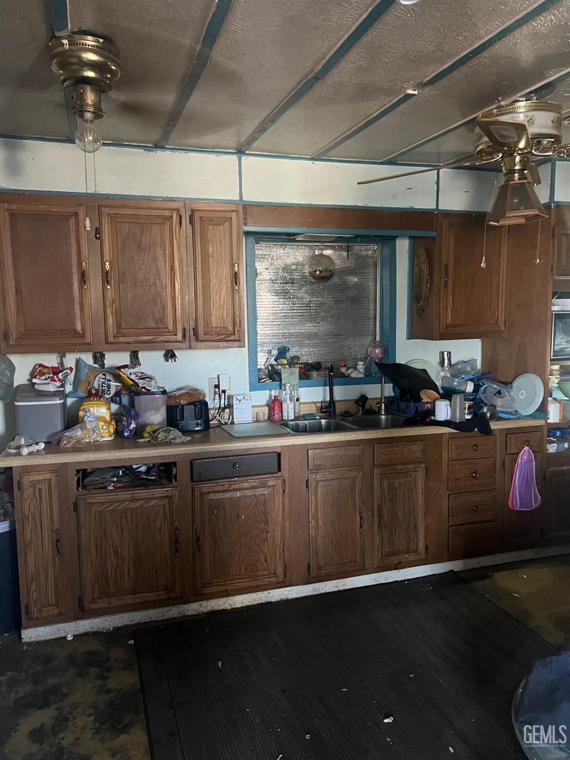 Undisclosed Address Tehachapi, CA 93561 - Photo 3 of 7