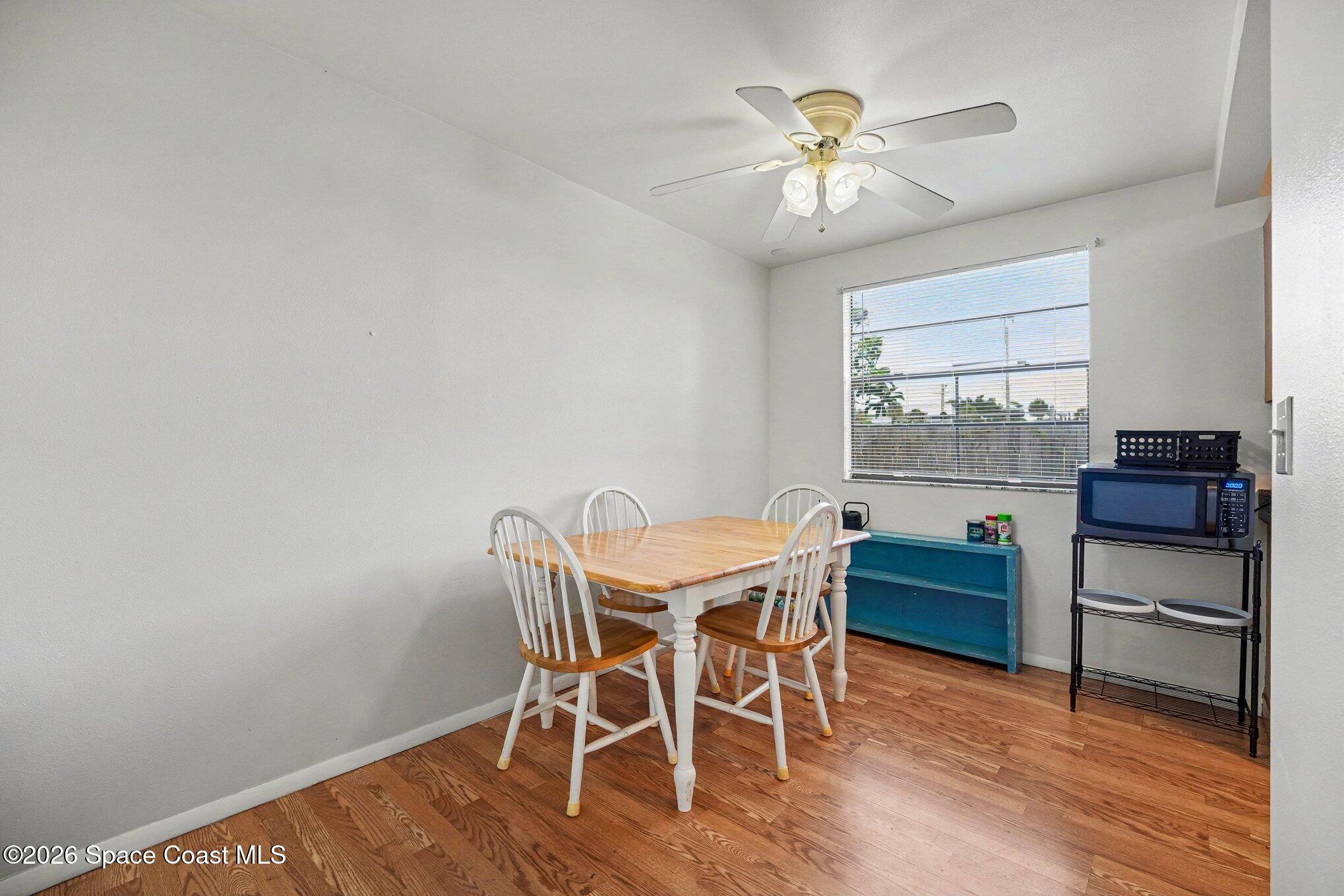 842 Torrence Lane Melbourne, FL 32935 - Photo 8 of 19 003_file_8771