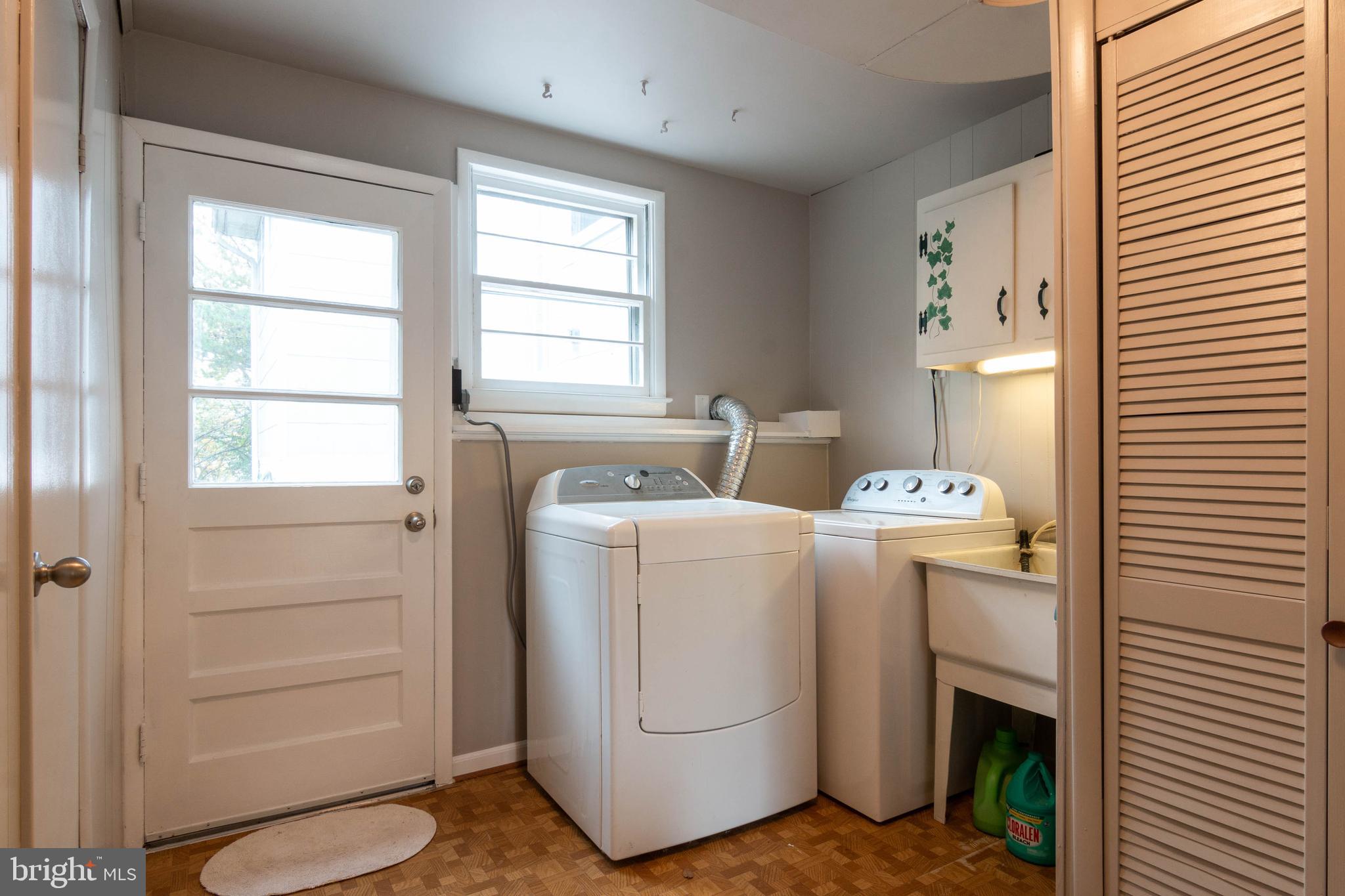 5940 Hunt Club Road Elkridge, MD 21075 - Photo 4 of 39 Gallery Image 4