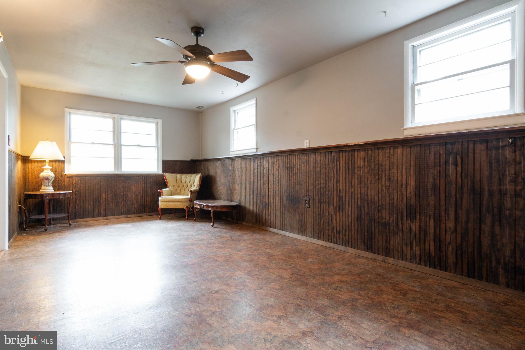 5940 Hunt Club Road Elkridge, MD 21075 - Photo 6 of 39 Gallery Image 6