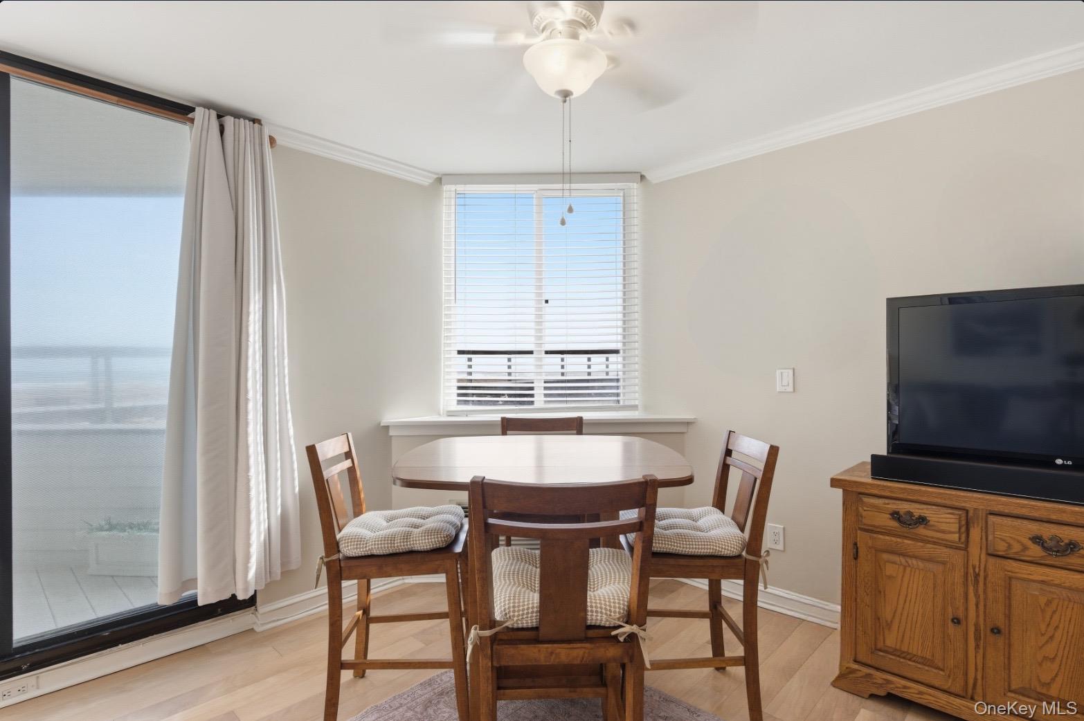 253 Dune Road, Unit 49 Westhampton Beach, NY 11978 - Photo 6 of 28 Dining With Ocean Views