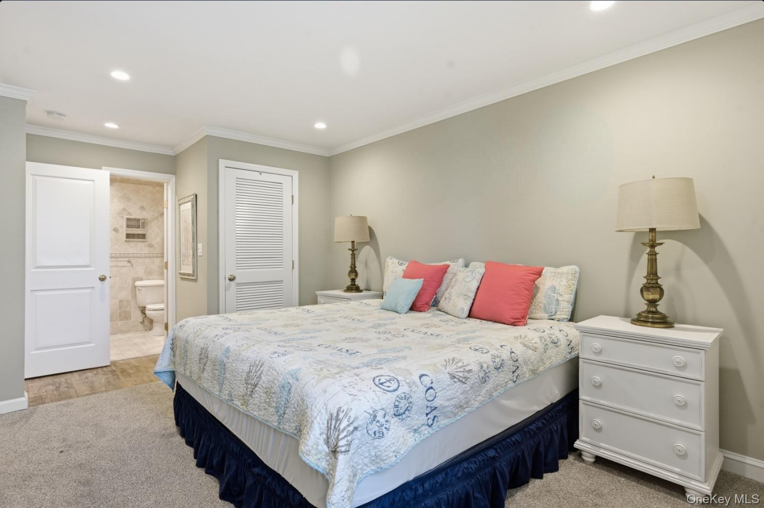 253 Dune Road, Unit 49 Westhampton Beach, NY 11978 - Photo 9 of 28