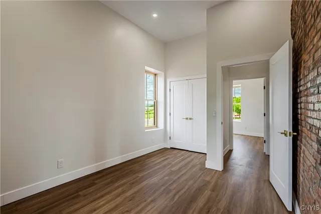 $2,900 | 106 Hotel Street, Unit 5, Utica, NY 13502