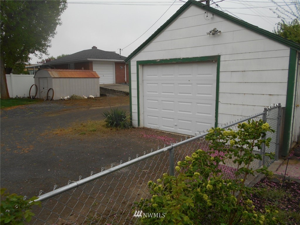 203 West 8th Avenue Ritzville, WA 99169 - Photo 11 of 17