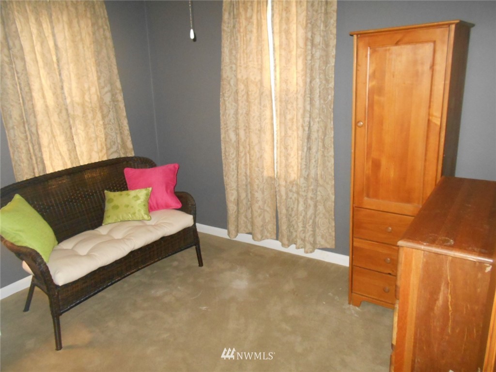 203 West 8th Avenue Ritzville, WA 99169 - Photo 3 of 17