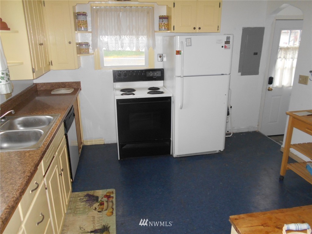 203 West 8th Avenue Ritzville, WA 99169 - Photo 7 of 17