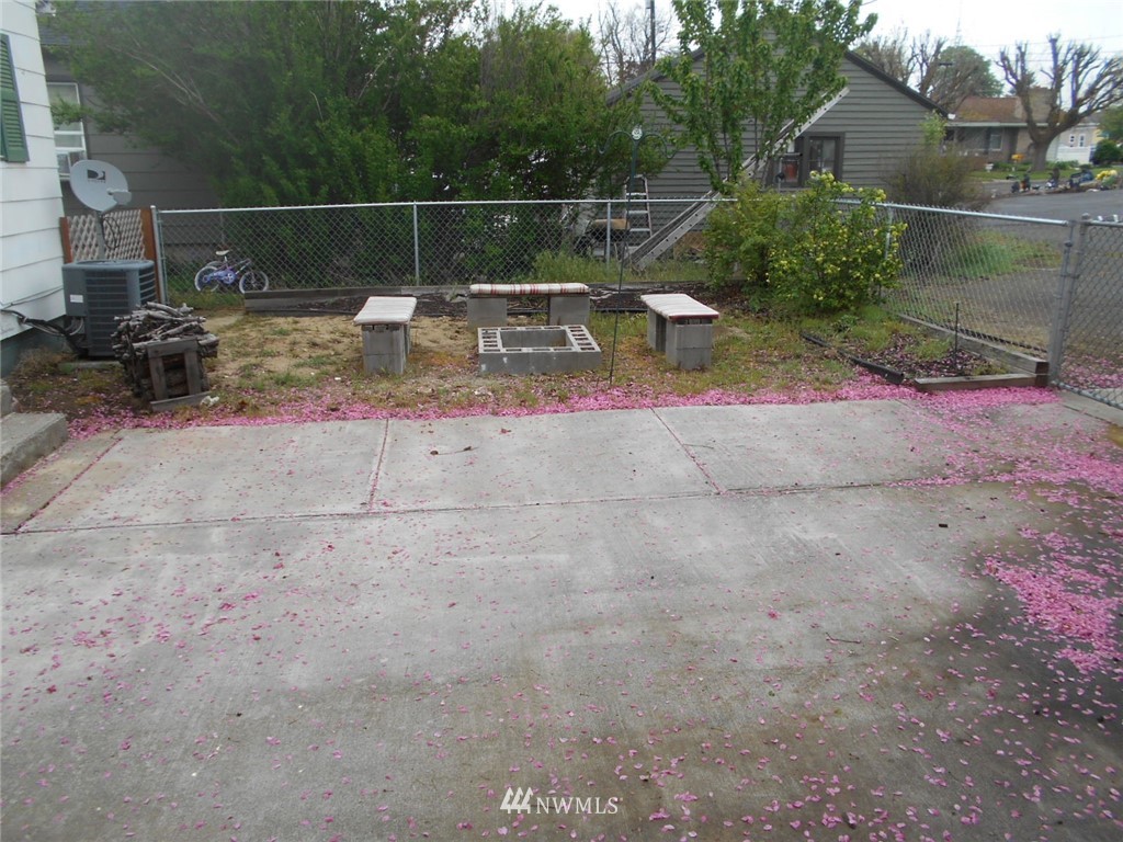 203 West 8th Avenue Ritzville, WA 99169 - Photo 10 of 17
