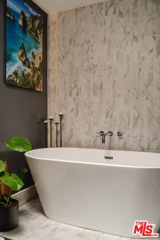 $1,299,000 | 11752 Bellagio Road, Unit 1, Los Angeles, CA 90049