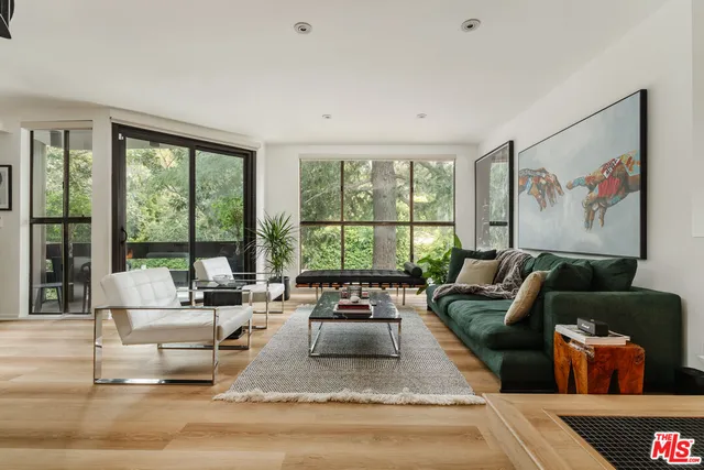 $1,299,000 | 11752 Bellagio Road, Unit 1, Los Angeles, CA 90049