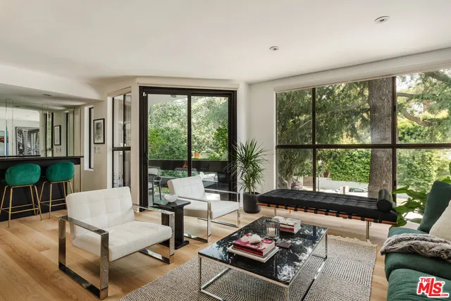 $1,299,000 | 11752 Bellagio Road, Unit 1, Los Angeles, CA 90049