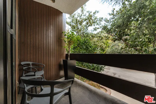 $1,299,000 | 11752 Bellagio Road, Unit 1, Los Angeles, CA 90049