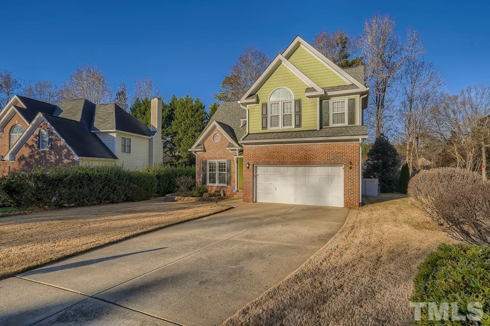 8813 Bluff Pointe Court Raleigh, NC 27615 - Photo 2 of 28 Gallery Image 2