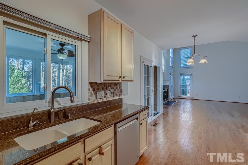8813 Bluff Pointe Court Raleigh, NC 27615 - Photo 13 of 28 Gallery Image 13