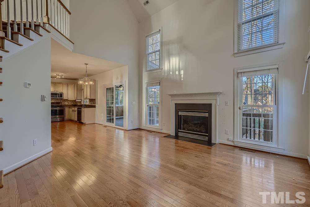 8813 Bluff Pointe Court Raleigh, NC 27615 - Photo 8 of 28 Gallery Image 8