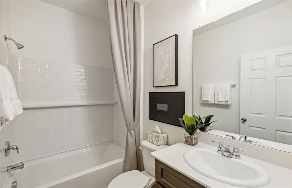 723 Springwell Drive Princeton, TX 75407 - Photo 16 of 19 *Model Representation - Spacious secondary bathroom