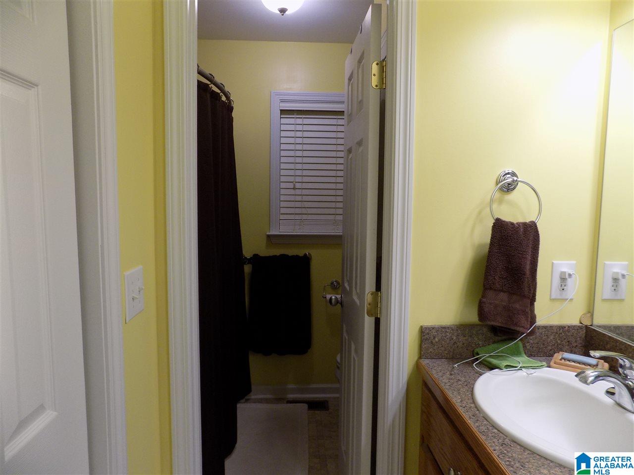 620 South Hillcrest Road Odenville, AL 35120 - Photo 11 of 16