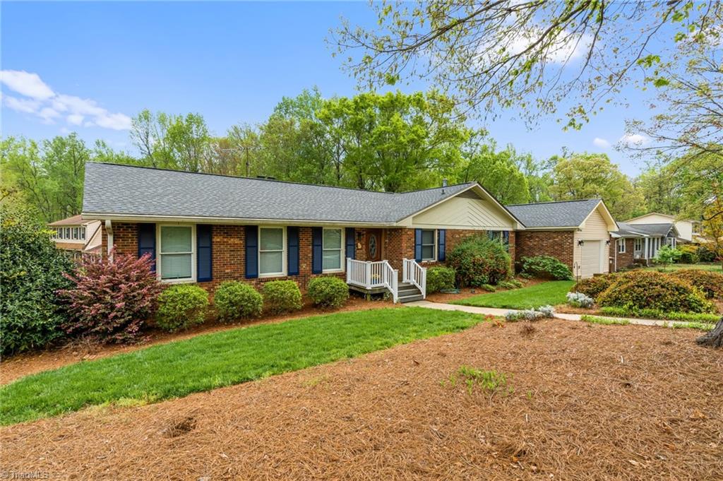 3106 Rolling Road High Point, NC 27265 - Photo 1 of 41