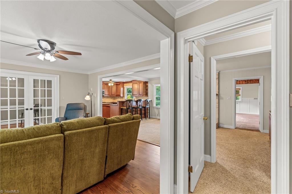 3106 Rolling Road High Point, NC 27265 - Photo 6 of 41