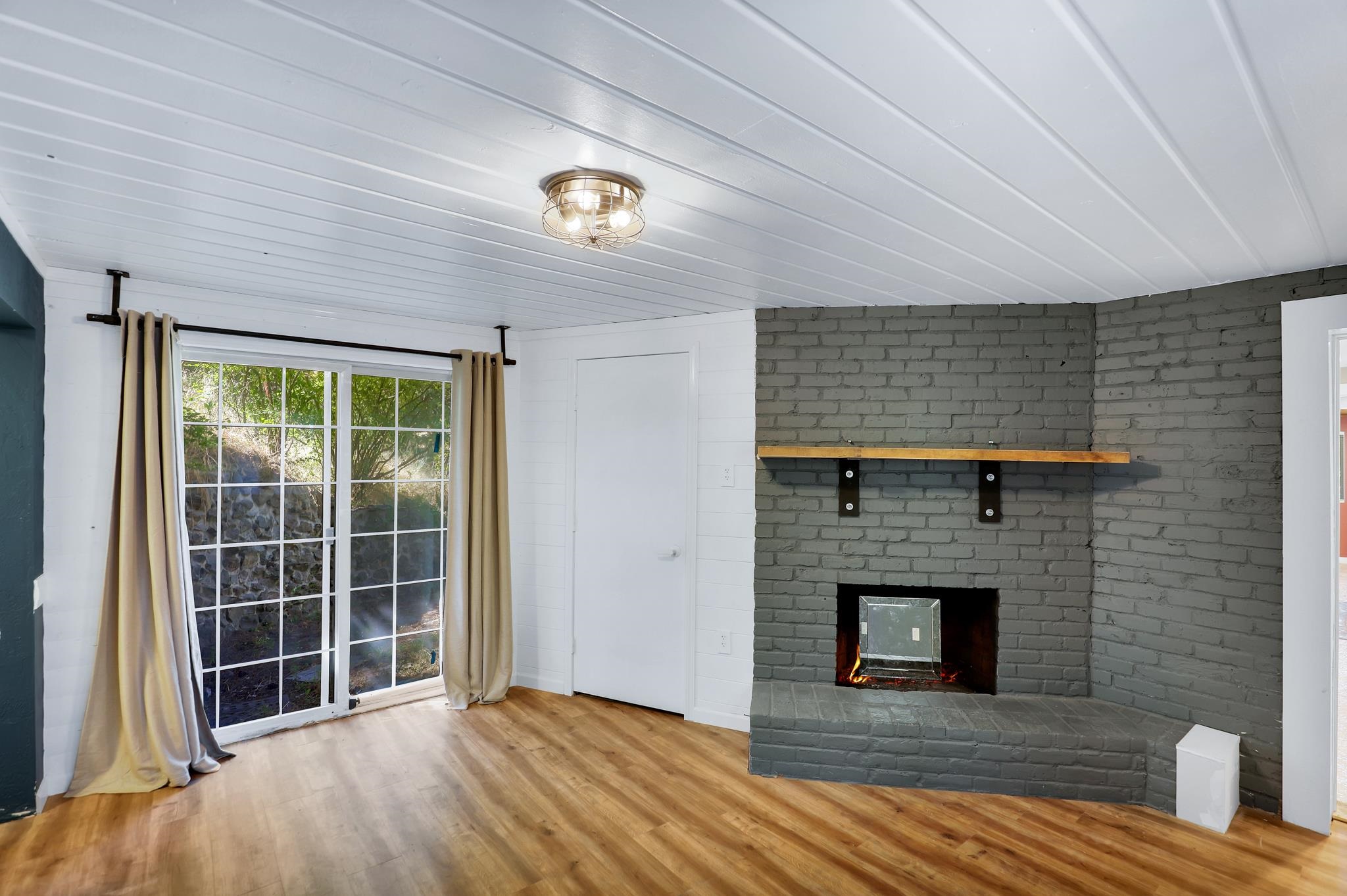 9018 North Bruce Road Spokane, WA 99217 - Photo 25 of 43