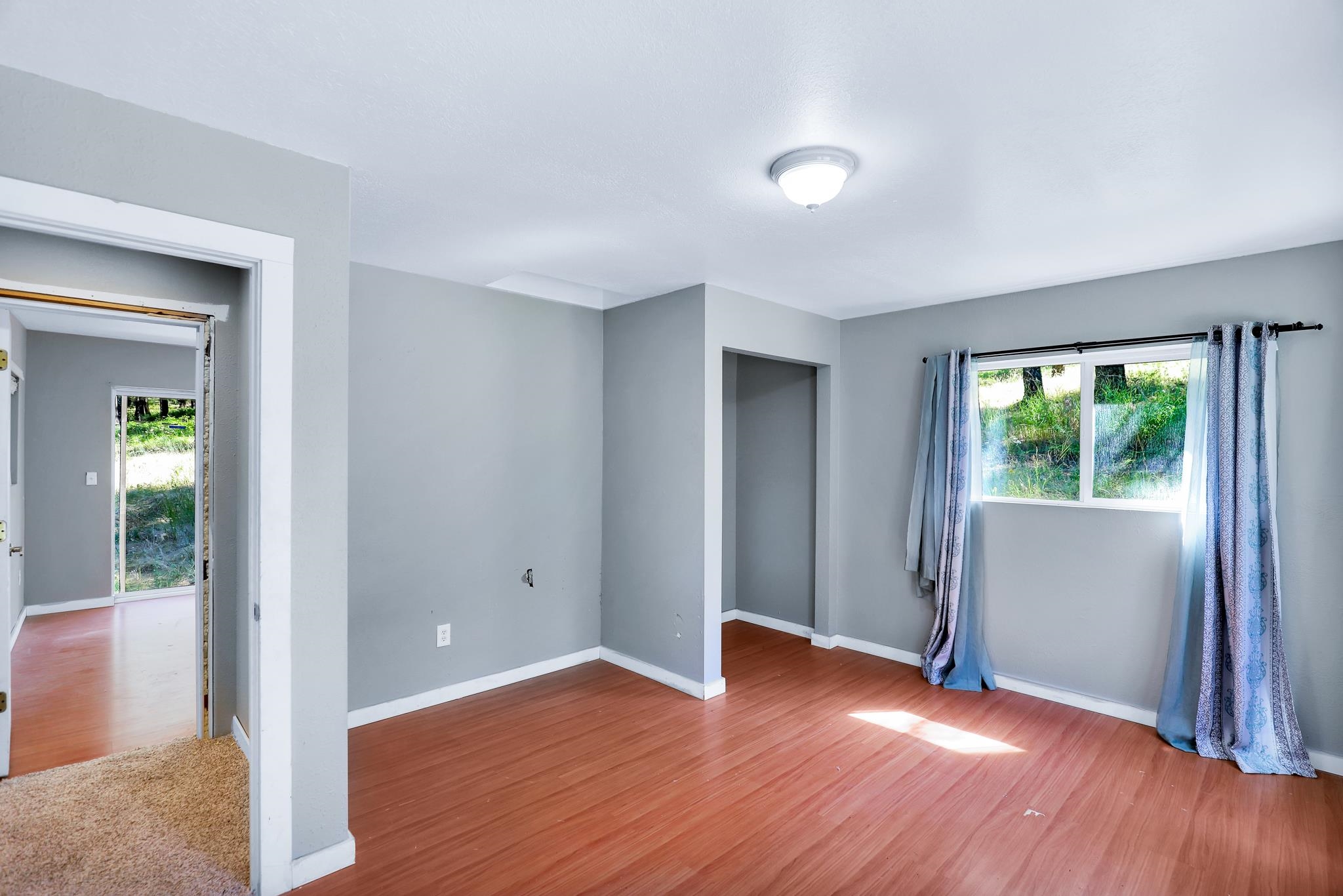 9018 North Bruce Road Spokane, WA 99217 - Photo 34 of 43