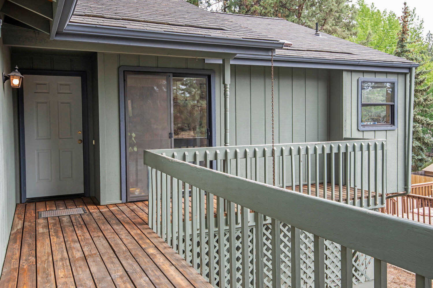 1906 Southwest Forest Ridge Avenue Bend, OR 97702 - Photo 3 of 19 Front deck and entryway