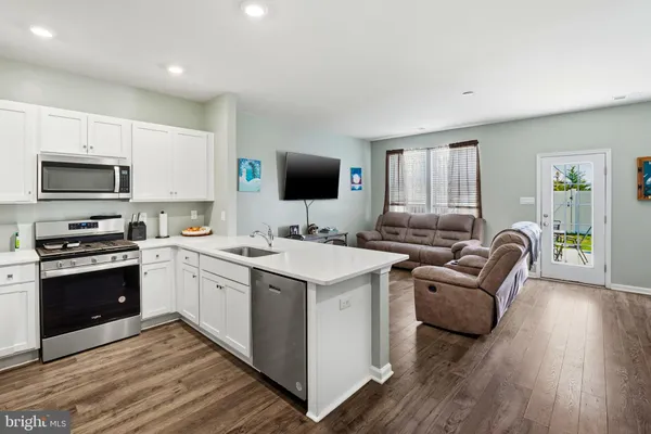 $350,000 | 169 Sickler Avenue, Sicklerville, NJ 08081
