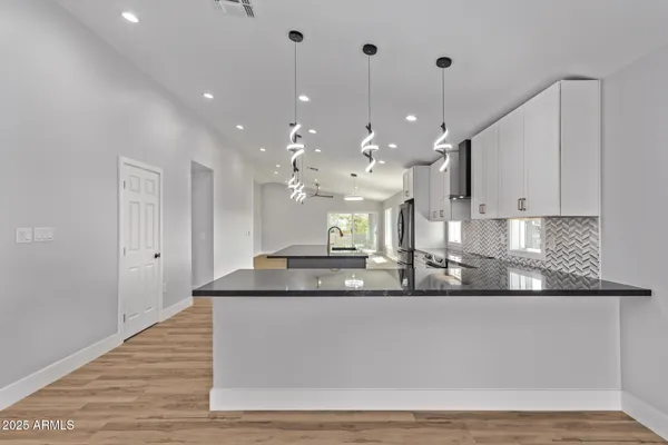 $470,000 | 1645 South 29th Avenue, Phoenix, AZ 85009