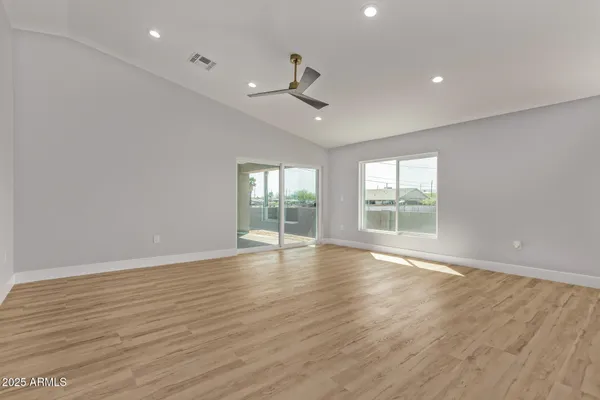 $470,000 | 1645 South 29th Avenue, Phoenix, AZ 85009