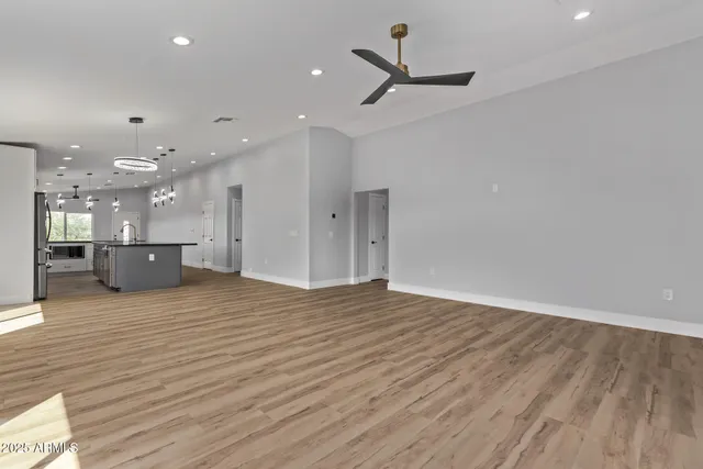 $470,000 | 1645 South 29th Avenue, Phoenix, AZ 85009