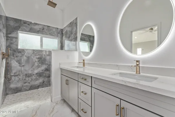 $470,000 | 1645 South 29th Avenue, Phoenix, AZ 85009