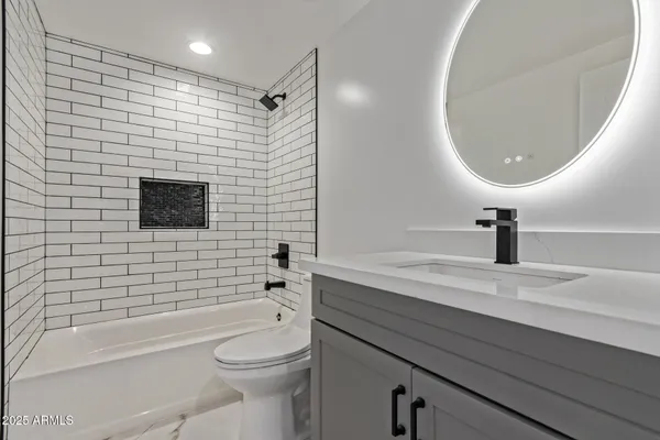 $470,000 | 1645 South 29th Avenue, Phoenix, AZ 85009