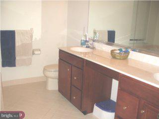 49 Brownstone Road East Windsor, NJ 08520 - Photo 3 of 6