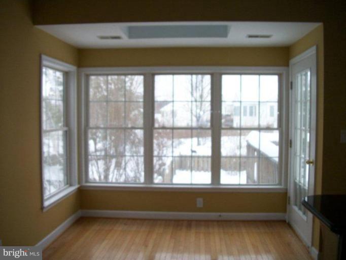 35445 Somerset Ridge Road Locust Grove, VA 22508 - Photo 3 of 7 Sunroom
