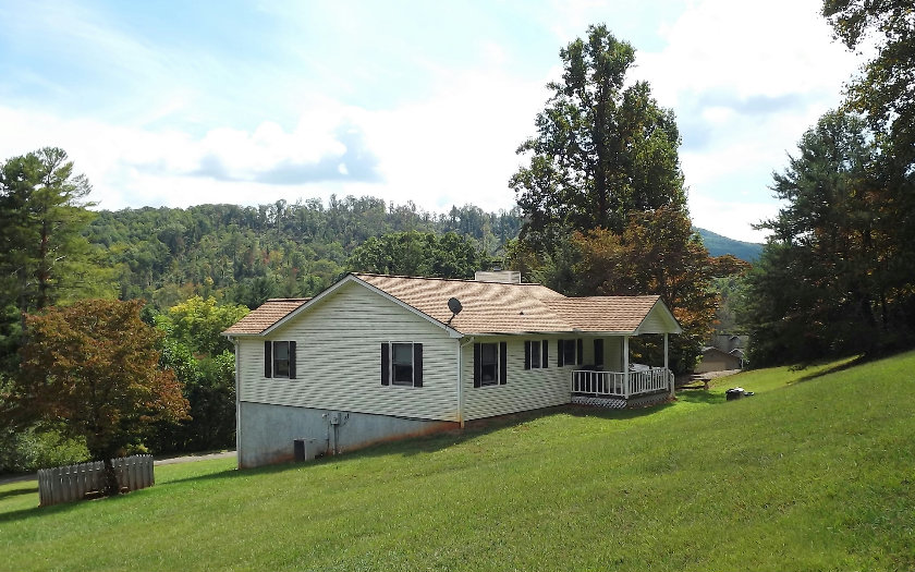 1421 Berrong Road Hiawassee, GA 30546 - Photo 1 of 1 Main View