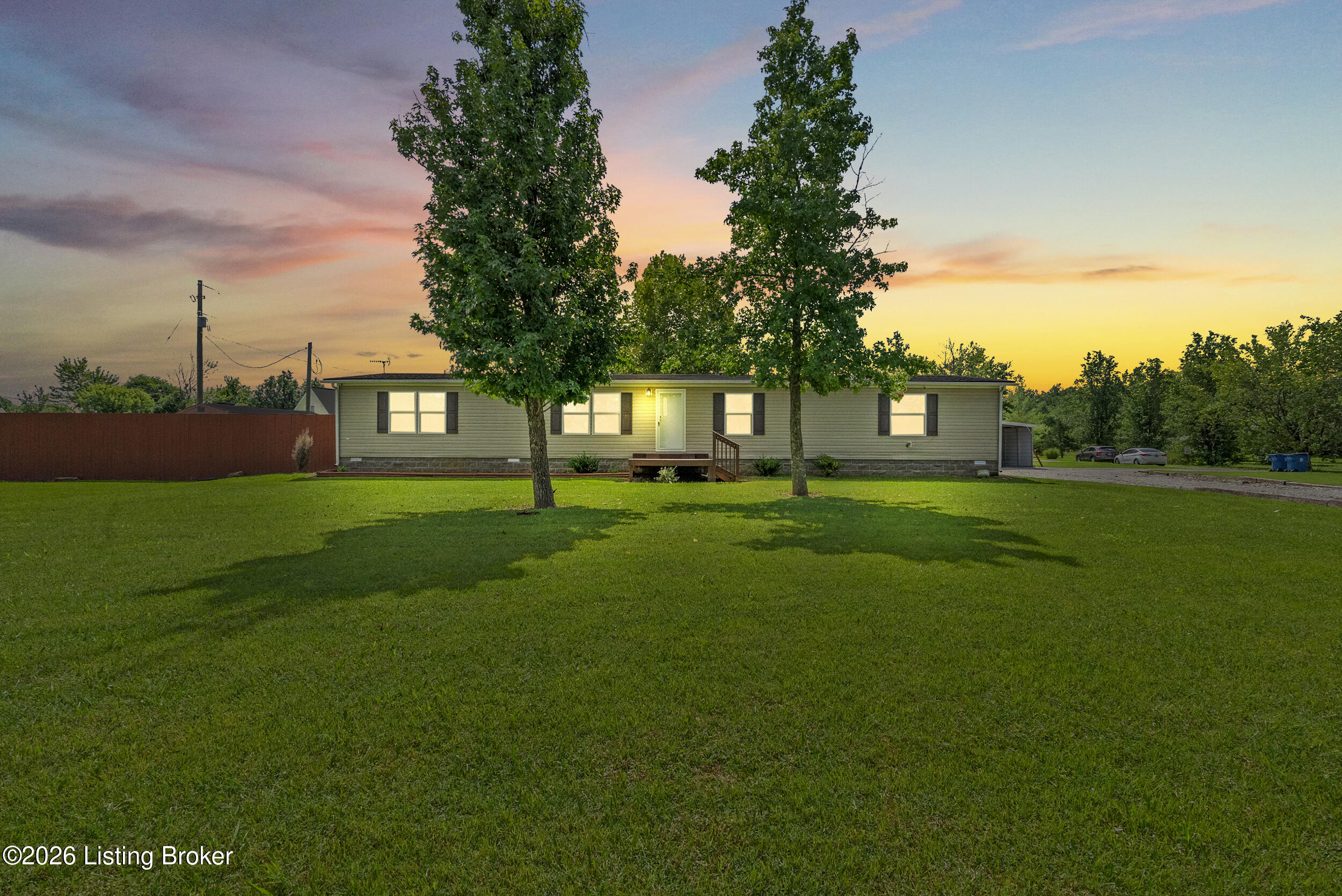 1379 Beech Grv Road Shepherdsville, KY 40165 - Photo 1 of 40 dsc07413 dte