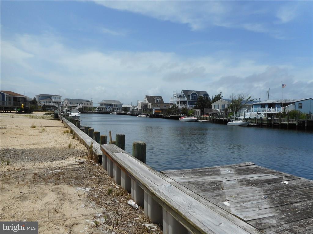 304 Heron Road Tuckerton, NJ 08087 - Photo 2 of 11