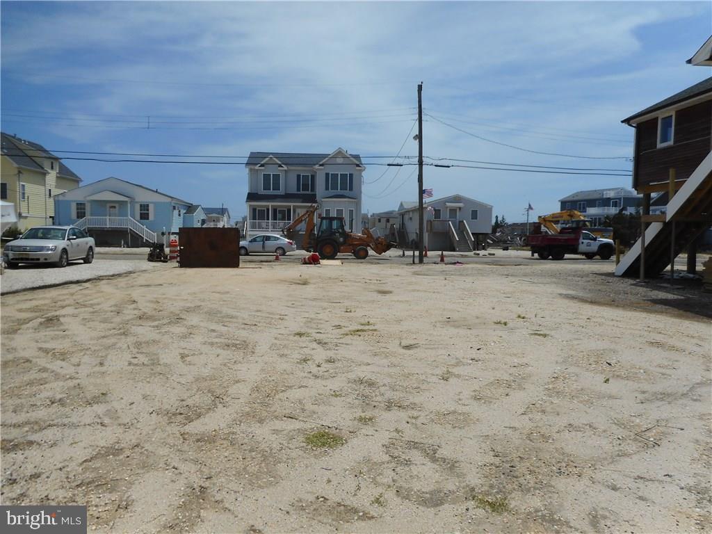 304 Heron Road Tuckerton, NJ 08087 - Photo 4 of 11