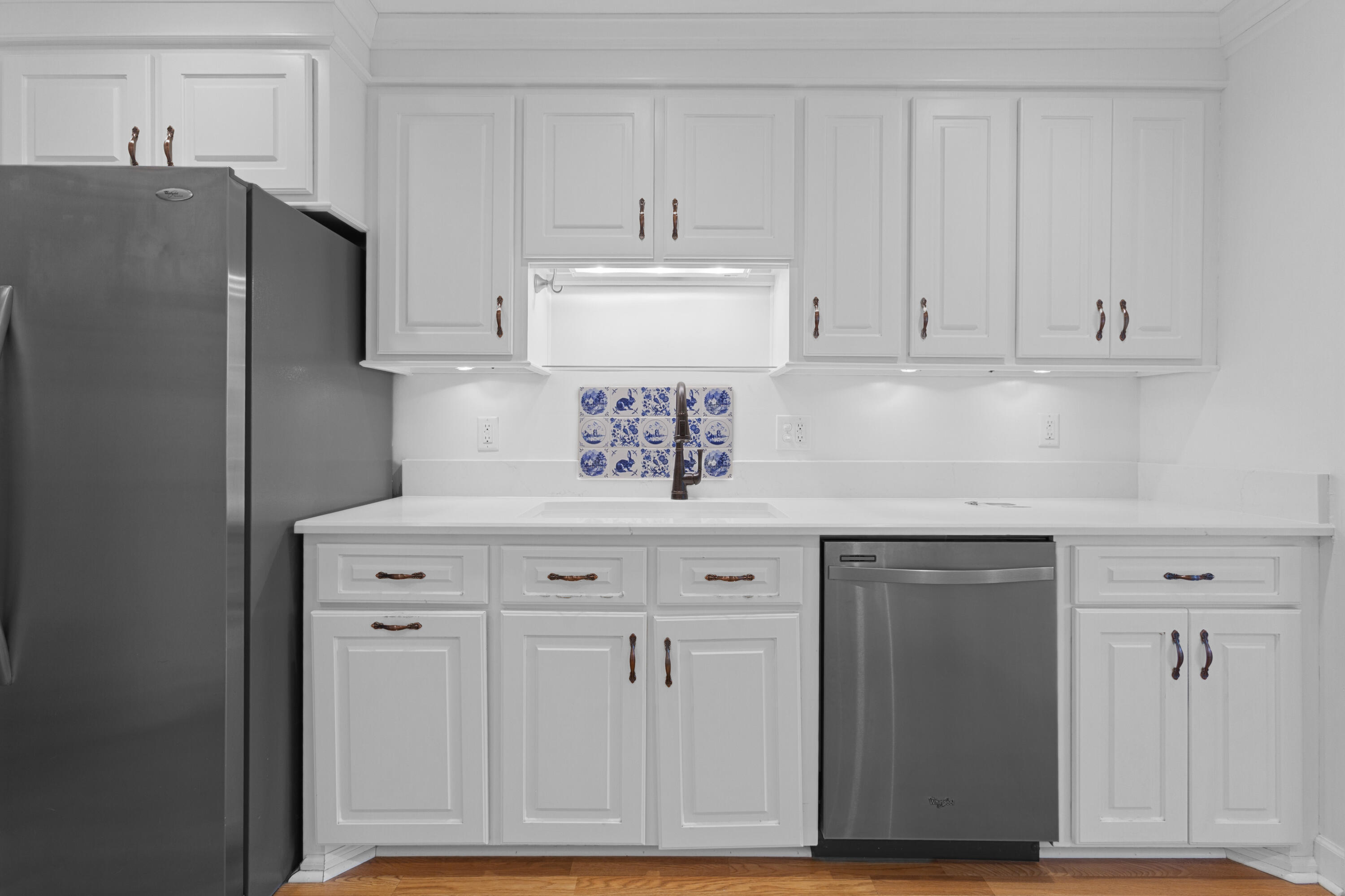 5806 Edinburgh Drive Hanahan, SC 29410 - Photo 12 of 39 .