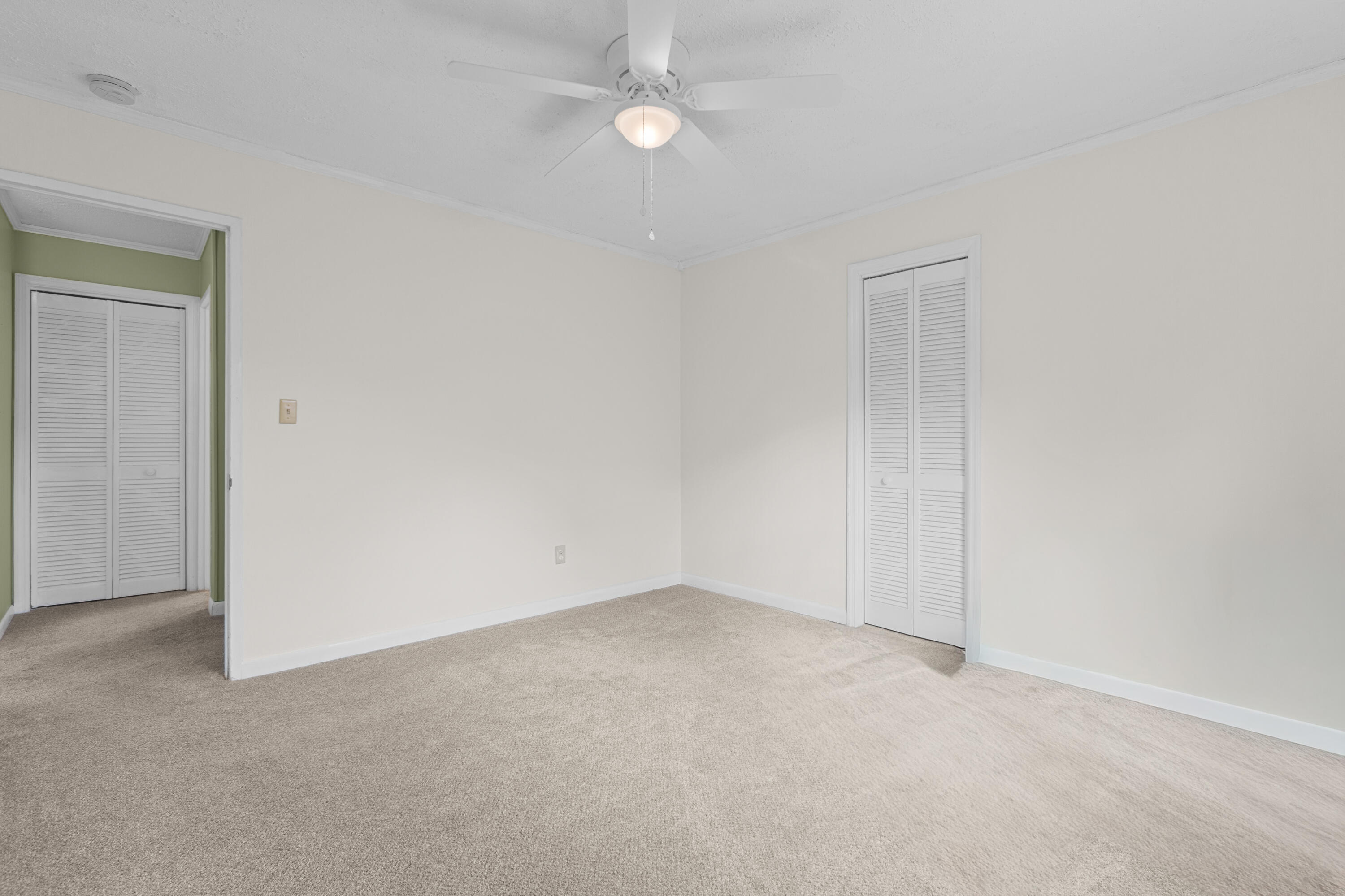 5806 Edinburgh Drive Hanahan, SC 29410 - Photo 29 of 39 .