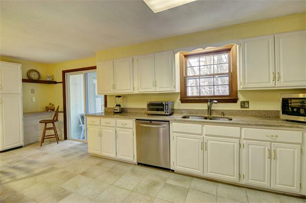 281 Middleton Road Boxford, MA 01921 - Photo 11 of 29