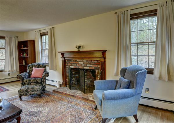 281 Middleton Road Boxford, MA 01921 - Photo 5 of 29