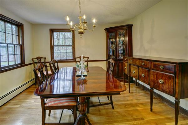 281 Middleton Road Boxford, MA 01921 - Photo 7 of 29