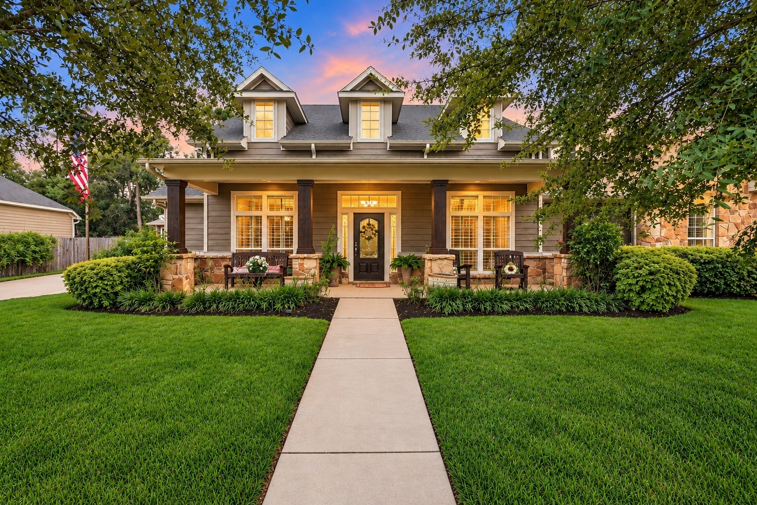 Welcome home to this adorable 1 story home with a true three car garage in the gated community of Winding Manor in The Falls at Imperial Oaks.