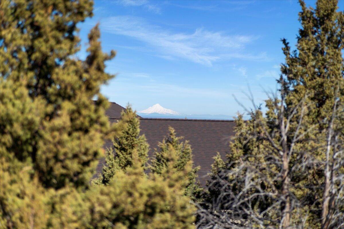 973 Highland View Loop Redmond, OR 97756 - Photo 11 of 59 22-973 Highland View