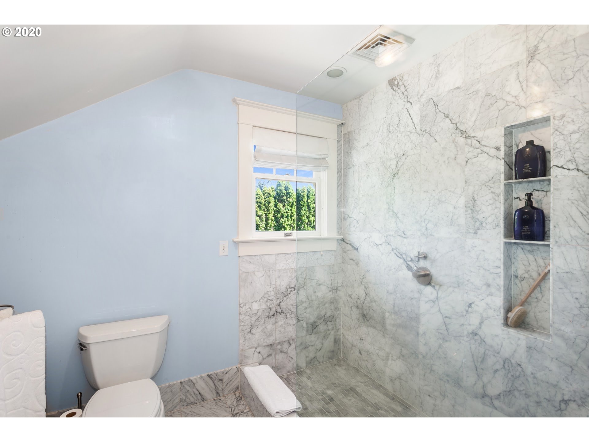 5419 Southwest Scholls Ferry Road Portland, OR 97225 - Photo 18 of 32 Gallery Image 18