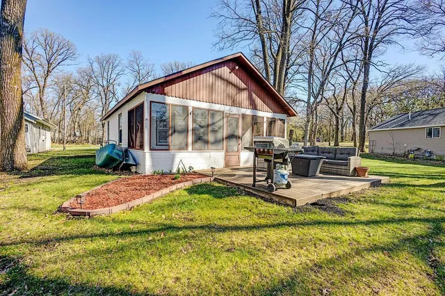 $175,000 | 10777 70th Street, Clear Lake, MN 55319