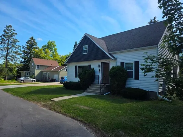 $300,000 | 119 Hill Court, Plymouth, WI 53073